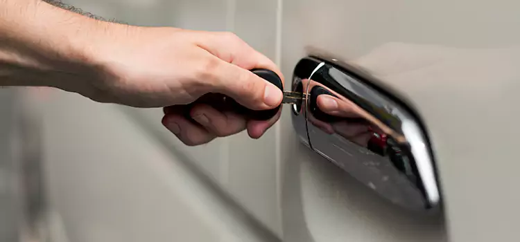Why Choose Our Auto Locksmith Team in Muskego, WI?